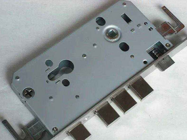 博湖24小时上门开锁公司